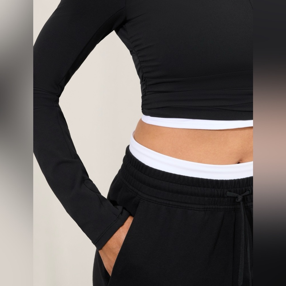 NWT-Athleta Black Retroterry Jogger, Medium Petite - Picture 2 of 10
